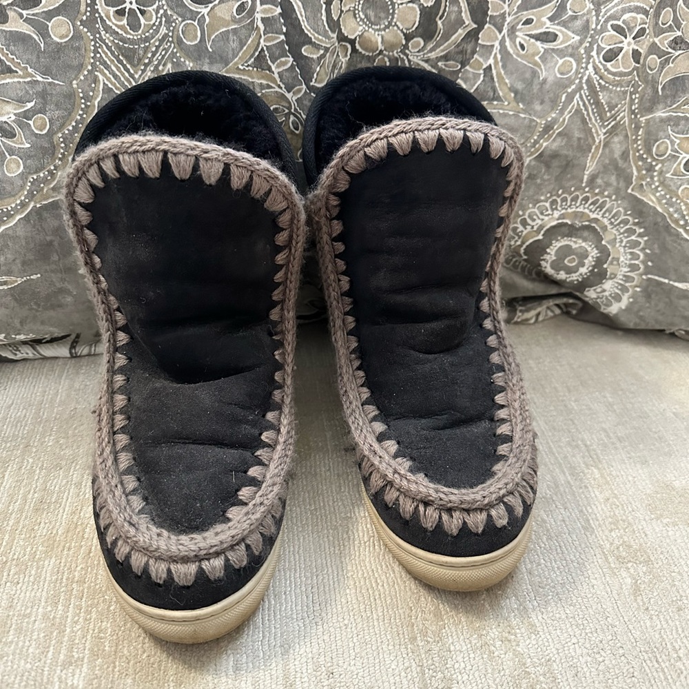 MOU wedge boots